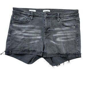 Vigoss Jagger Short Women's Plus Size‎ 14 Cuffed Raw Edge Whiskering Black Denim